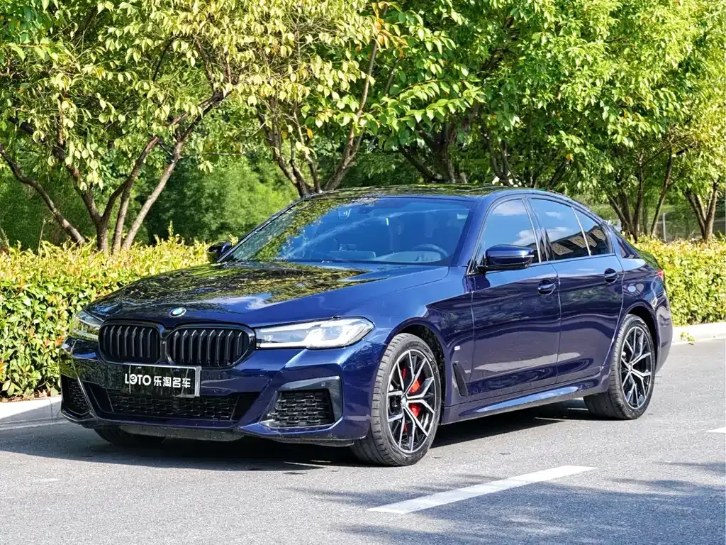 2022 BMW 5 Series 5 540i Fashion M