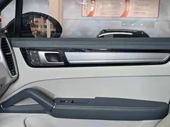 2022 Porsche Cayenne 3.0T Platinum, синий — фото 20