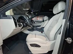 2022 Porsche Cayenne 3.0T Platinum, синий — фото 26