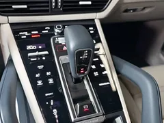 2022 Porsche Cayenne 3.0T Platinum, синий — фото 33