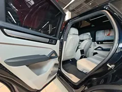 2022 Porsche Cayenne 3.0T Platinum, синий — фото 44