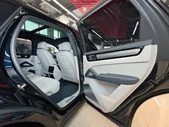 2022 Porsche Cayenne 3.0T Platinum, синий — фото 50