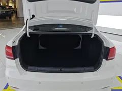 2019 Volkswagen Lavida Qihang 1.5L AT Fashion, белый — фото 4