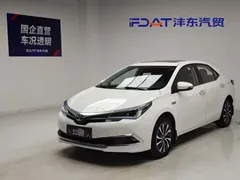 2019 Toyota Corolla 1.8L E-CVT Advanced, белый — фото 1