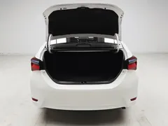 2019 Toyota Corolla 1.8L E-CVT Advanced, белый — фото 10