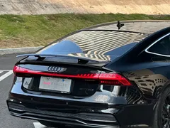 2021 Audi A7 40 TFSI, чёрный — фото 7