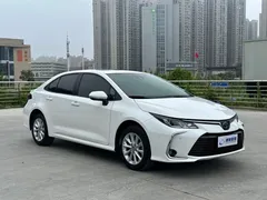 2021 Toyota Corolla 1.2T S-CVT Luxury, белый — фото 3