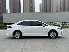 2021 Toyota Corolla 1.2T S-CVT Luxury, белый — фото 8