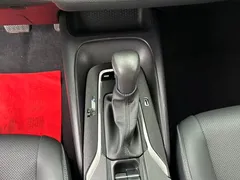 2021 Toyota Corolla 1.2T S-CVT Luxury, белый — фото 15