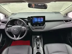 2021 Toyota Corolla 1.2T S-CVT Luxury, белый — фото 17