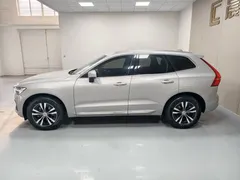 2023 Volvo XC60 4WD Luxury — фото 7