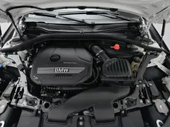 2023 BMW 1 Series 1 120i M, белый — фото 6