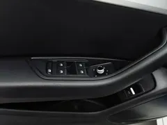 2022 Audi A4L 40 TFSI, белый — фото 9