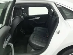 2022 Audi A4L 40 TFSI, белый — фото 15