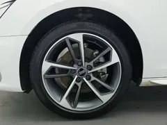 2022 Audi A4L 40 TFSI, белый — фото 17