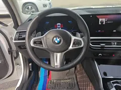 2023 BMW 3 Series 3 320Li M, белый — фото 11
