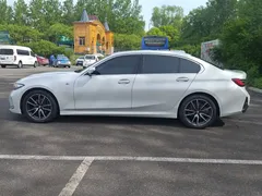 2023 BMW 3 Series 3 320Li M, белый — фото 21