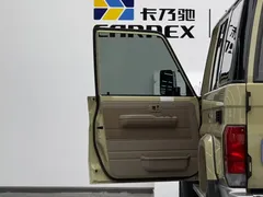 2023 Toyota Land Cruiser LC76 4.0L — фото 7