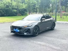 2023 Changan UNI-V 1.5T — фото 1