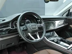 2021 Audi Q7 55 TFSI quattro S line, чёрный — фото 7