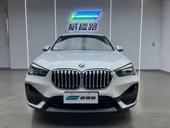 2021 BMW X1 Leading, белый — фото 2