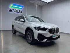 2021 BMW X1 Leading, белый — фото 4