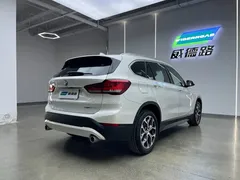 2021 BMW X1 Leading, белый — фото 7