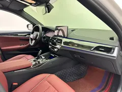 2022 BMW 5 Series 5 525Li M, белый — фото 11
