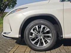 2020 Lexus RX 300 2WD Elite, белый — фото 10