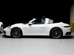 2023 Porsche 911 Targa 4 3.0T, белый — фото 2