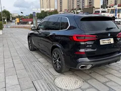 2022 BMW X5 xDrive 30Li M, чёрный — фото 9