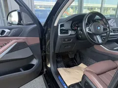 2021 BMW X5 xDrive40i M, чёрный — фото 4