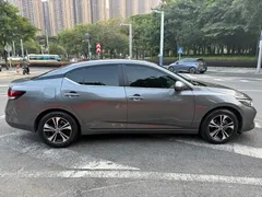 2022 Nissan Sylphy 1.6L XL CVT — фото 5