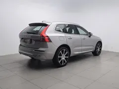 2022 Volvo XC60 B5 4WD Luxury — фото 2