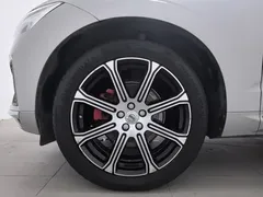 2022 Volvo XC60 B5 4WD Luxury — фото 17