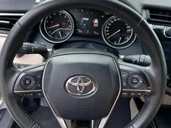2021 Toyota Camry 2.5G Luxury — фото 19
