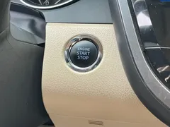 2021 Toyota Camry 2.5G Luxury — фото 23