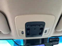 2021 Toyota Camry 2.5G Luxury — фото 24