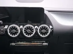2022 Mercedes-Benz GLA 200, белый — фото 16
