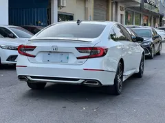 2022 Honda Accord 260TURBO Premium, белый — фото 9