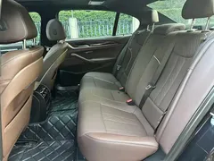 2022 BMW 5 Series 5 525Li M, чёрный — фото 4