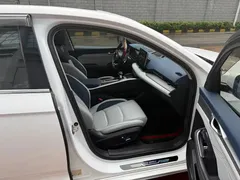 2021 Geely Preface 2.0T Flagship, белый — фото 6