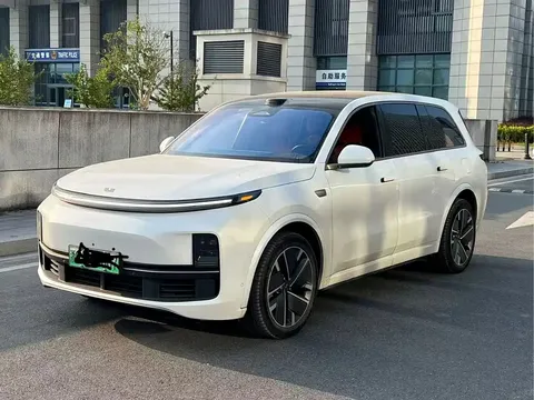 2025 Li Auto L9