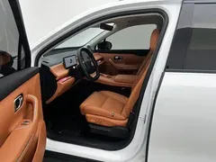 2024 Leapmotor C16 580 Premium, белый — фото 20