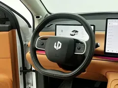 2024 Leapmotor C16 580 Premium, белый — фото 24
