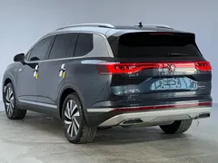 2021 Volkswagen Talagon 330TSI — фото 28