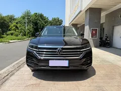 2021 Volkswagen Touareg 2.0TSI, чёрный — фото 2