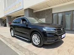 2021 Volkswagen Touareg 2.0TSI, чёрный — фото 3