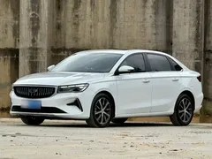 2022 Geely Emgrand 4th Gen 1.5L CVT Premium, белый — фото 24