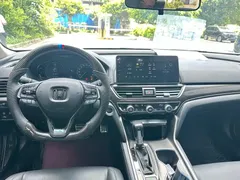 2022 Honda Accord 260TURBO Premium, белый — фото 6